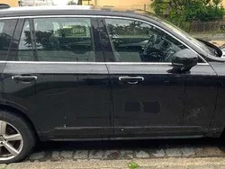 Schwarz Gebraucht 2016 Volvo XC90 Momentum SUV | 40.000 € (Etwas zu teuer)