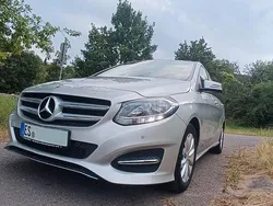 Silber Gebraucht 2017 Mercedes B180 Van / Kleinbus | 15.200 € (Guter Preis)