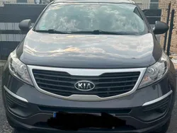 Grau Gebraucht 2011 Kia Sportage SUV | 5.500 € (Guter Preis)