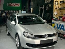 Silber Gebraucht 2010 VW Golf VI Kombi | 3.100 € (Guter Preis)