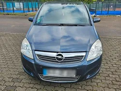 Gebraucht 2009 Opel Zafira Van / Kleinbus | 5.300 € (Teuer)