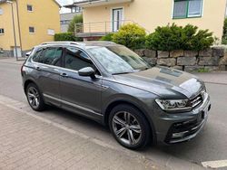 Grau Gebraucht 2020 VW Tiguan Highline SUV | 31.500 € (Fairer Preis)