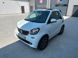 Weiß Gebraucht 2018 Smart ForTwo Cabrio Cabrio | 14.000 € (Fairer Preis)