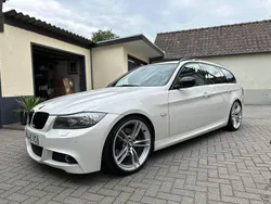 Weiß Gebraucht 2012 BMW 325 M Sport Kombi | 12.999 € (Teuer)