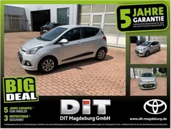 Sleek silver / met Gebraucht 2016 Hyundai i10 Passion Kleinwagen | 5.990 € (Fairer Preis)