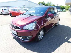 Bordeauxrot Gebraucht 2016 Mitsubishi Space Star Edition+ Limousine | 7.990 € (Etwas zu teuer)