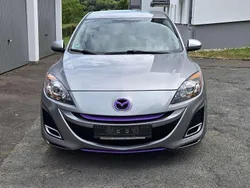 Grau Gebraucht 2011 Mazda 3 Edition Kleinwagen | 3.600 €