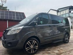 Grau Gebraucht 2015 Ford Tourneo Custom Van | 18.900 € (Fairer Preis)
