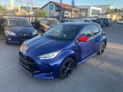 Dark blue m m Gebraucht 2022 Toyota Yaris Hybrid Kleinwagen | 21.990 € (Etwas zu teuer)