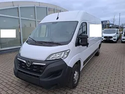 Weiß Gebraucht 2023 Opel Movano Van | 21.980 € (Guter Preis)