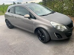 Grau Gebraucht 2012 Opel Corsa Elegance Kleinwagen | 2.500 € (Fairer Preis)