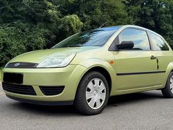 Grün Gebraucht 2006 Ford Fiesta Kleinwagen | 1.000 € (Fairer Preis)