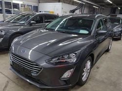 Grau Gebraucht 2021 Ford Focus Cool & Connect Kombi | 13.390 € (Superpreis)
