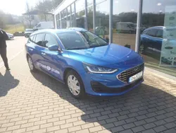 Dynamicblau metallic Gebraucht 2022 Ford Focus Titanium Kombi | 20.980 € (Guter Preis)