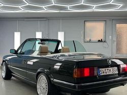 Grün Gebraucht 1989 BMW 320 Cabriolet Cabrio | 25.000 €