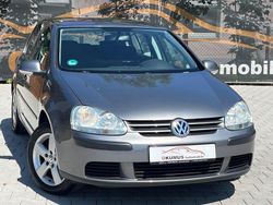 Grau Gebraucht 2005 VW Golf V Trendline Limousine | 4.999 € (Etwas zu teuer)