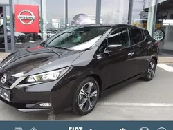 Schwarz Gebraucht 2020 Nissan Leaf N-Connecta Kleinwagen | 15.490 € (Fairer Preis)