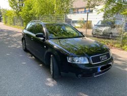 Schwarz Gebraucht 2002 Audi A4 S-Line Kombi | 1.400 € (Fairer Preis)