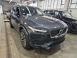 Grau Gebraucht 2021 Volvo XC90 Momentum SUV | 38.900 € (Fairer Preis)