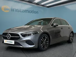 Grau Gebraucht 2025 Mercedes A180 Limousine | 36.249 €
