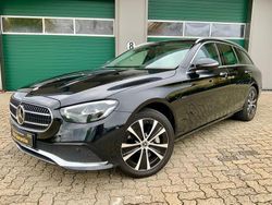 Schwarz Gebraucht 2021 Mercedes E300 Limousine | 30.790 € (Etwas zu teuer)