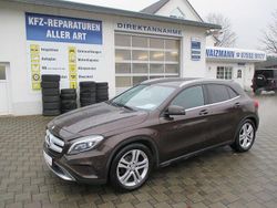 Orientbraun Gebraucht 2016 Mercedes GLA200 Urban SUV | 18.900 € (Etwas zu teuer)