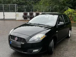 Schwarz Gebraucht 2009 Fiat Croma Kombi | 2.499 € (Etwas zu teuer)