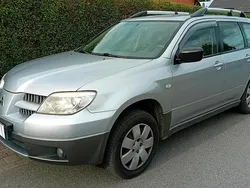 Gebraucht 2005 Mitsubishi Outlander SUV | 2.950 €
