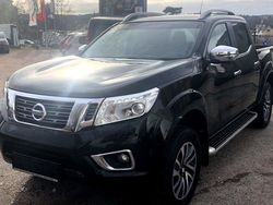 Schwarz metallic Gebraucht 2016 Nissan Navara Tekna Abholung | 26.995 € (Guter Preis)