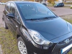Schwarz Gebraucht 2019 Hyundai i20 Space Van / Kleinbus | 12.750 €