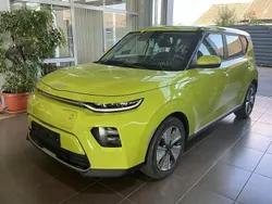 Grün Gebraucht 2021 Kia Soul EV Edition 7 SUV | 14.500 € (Guter Preis)