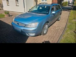 Blau Gebraucht 2006 Ford Mondeo Kombi | 1.800 € (Fairer Preis)
