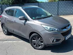 Braun Gebraucht 2015 Hyundai ix35 Style SUV | 13.500 € (Fairer Preis)