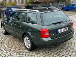 Grün Gebraucht 1999 Audi A4 Ambition Kombi | 10.999 €