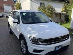 Weiß Gebraucht 2019 VW Tiguan Trendline SUV | 16.900 € (Superpreis)