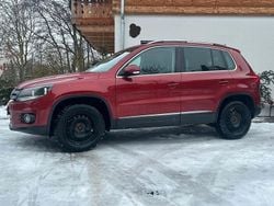 Rot Gebraucht 2011 VW Tiguan Style SUV | 5.950 € (Superpreis)