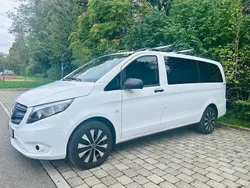 Weiß Gebraucht 2023 Mercedes Vito Van / Kleinbus | 50.000 €