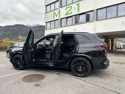 Schwarz Gebraucht 2024 BMW X5 M Sport SUV | 76.160 € (Superpreis)