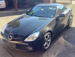 Schwarz Gebraucht 2010 Mercedes SLK200 Cabrio | 8.900 € (Fairer Preis)
