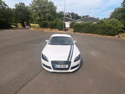 Weiß Gebraucht 2001 Audi TT Coupé | 4.444 €