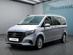 Silber Gebraucht 2024 Mercedes V250 Van / Kleinbus | 69.349 € (Guter Preis)