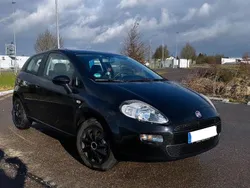 Schwarz Gebraucht 2015 Fiat Grande Punto Kleinwagen | 7.700 €