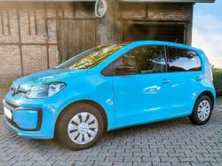 Blau Gebraucht 2017 VW up! move up! Kleinwagen | 8.500 € (Fairer Preis)