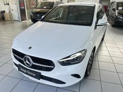 Unilack polarweiß Gebraucht 2024 Mercedes B200 Progressive Van / Kleinbus | 33.780 € (Etwas zu teuer)