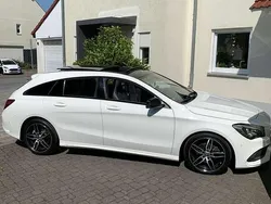 Weiß Gebraucht 2018 Mercedes CLA200 Shooting Brake AMG line Kombi | 19.999 € (Fairer Preis)
