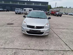 Silber Gebraucht 2011 Renault Clio II Night&Day Limousine | 2.480 € (Guter Preis)
