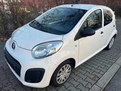 Weiß Gebraucht 2012 Citroën C1 Attraction Kleinwagen | 2.499 € (Teuer)