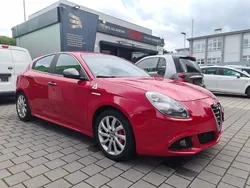New rosso alfa Gebraucht 2015 Alfa Romeo Giulietta Quadrifoglio Verde Kleinwagen | 13.850 € (Fairer Preis)