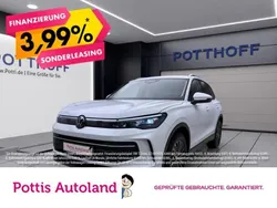 Weiss Gebraucht 2024 VW Tiguan Life SUV | 33.177 € (Fairer Preis)