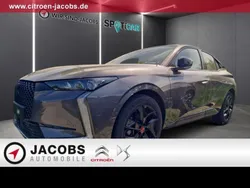 Platinum grau (metallic) Gebraucht 2023 DS Automobiles DS4 Performance Limousine | 25.370 € (Guter Preis)